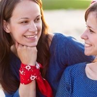 https://connect.bcbsok.com/cfs-file/__key/communityserver-blogs-components-weblogfiles/00-00-00-00-02/WomenBlue9726807.jpg