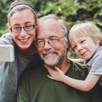 https://connect.bcbsok.com/cfs-file/__key/communityserver-blogs-components-weblogfiles/00-00-00-00-15/medicare-smartphone-terms.jpg