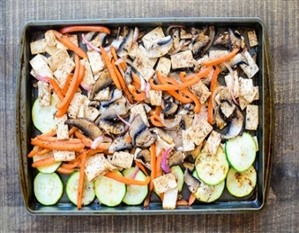 Fajitas de tofú y verduras a la sartén